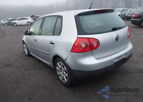 2007 Volkswagen Rabbit 4-Door из США, поврежденный, VIN WVWCS71K47W019819